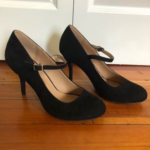 NWOT Chinese Laundry Mary Jane Pumps